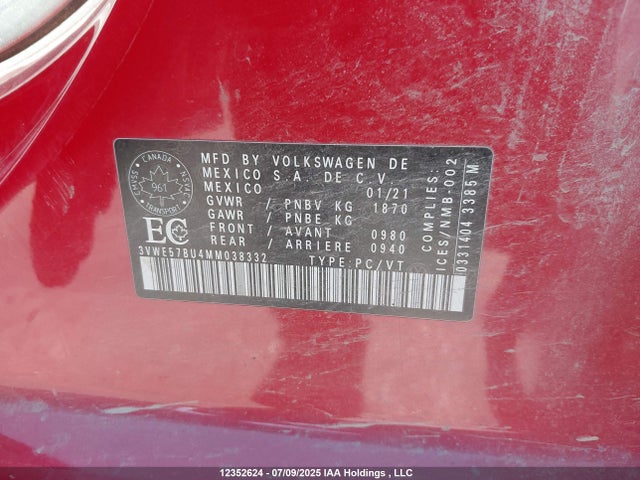3VWE57BU4MM038332 Volkswagen tsi