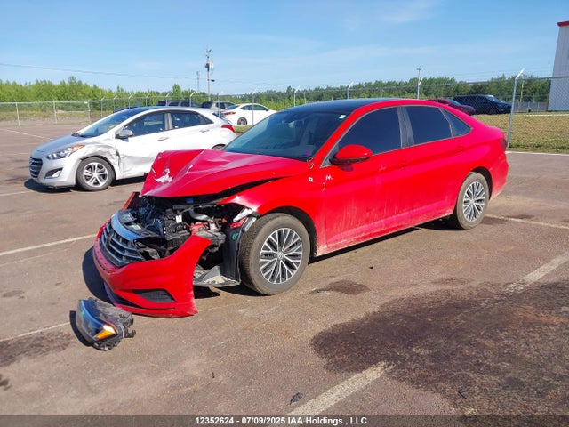 3VWE57BU4MM038332 Volkswagen tsi