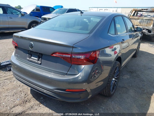 3VWCM7BU3PM010553 Volkswagen tsi