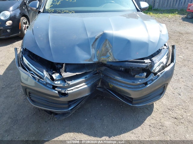 3VWCM7BU3PM010553 Volkswagen tsi