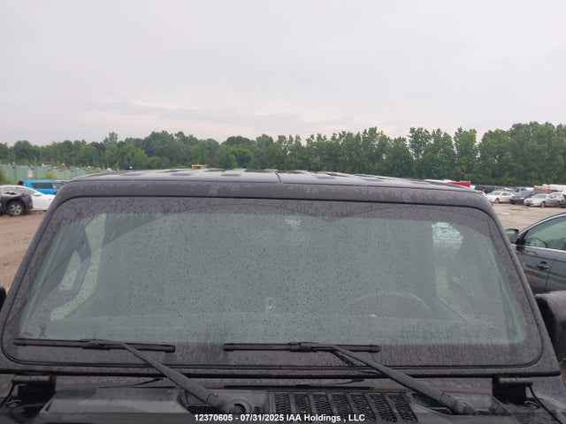 1C4HJXEN0MW516679 Jeep 2021