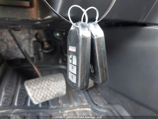 2HKRW1H32HH001482 Honda l15be