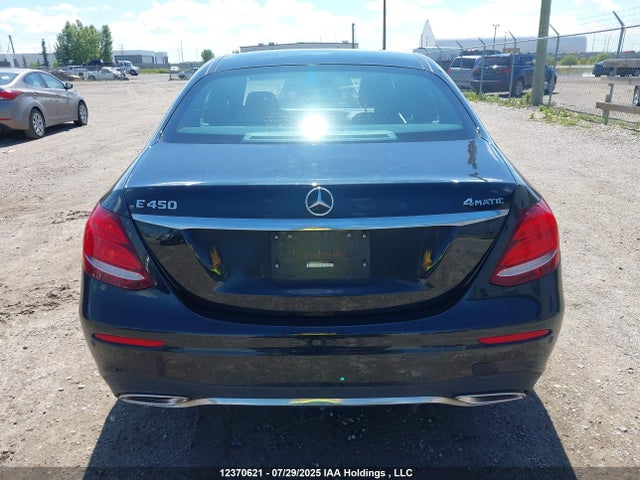 WDDZF6JB4KA496416 Mercedes-Benz m276