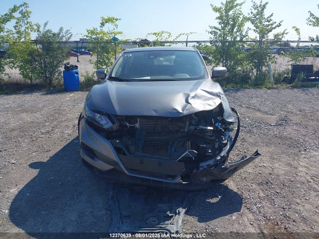 JN1BJ1AW7MW449261 Nissan ROGUE SPORT