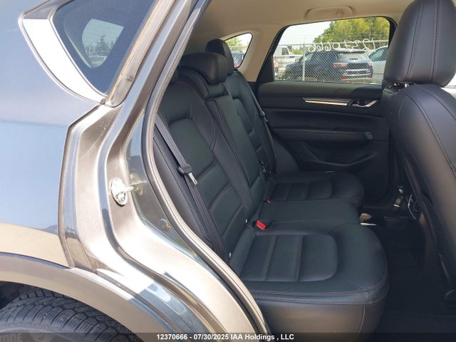 JM3KFBDL1H0147664 Mazda py