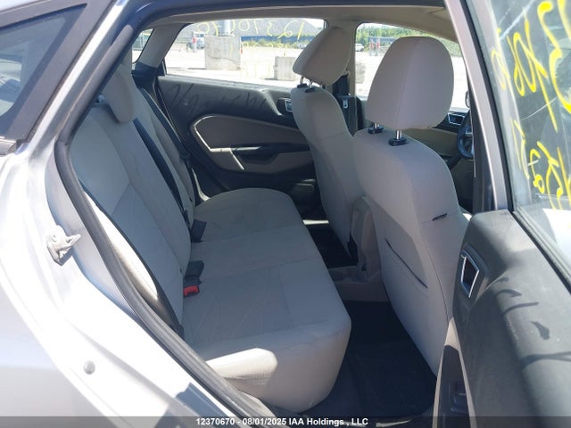 3FADP4BJ1EM135251 Ford 2014