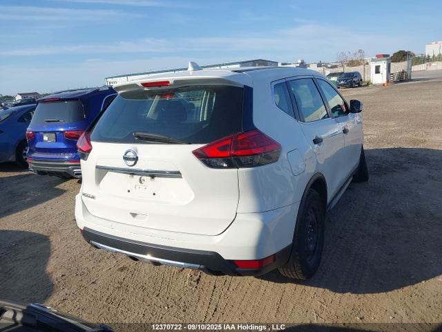 Nissan Rogue 2017 5N1AT2MT4HC795748 Image 17