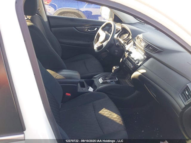 Nissan Rogue 2017 5N1AT2MT4HC795748 Image 5