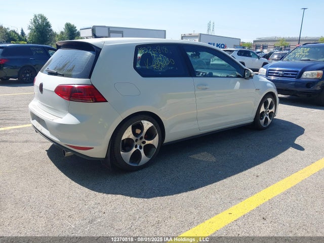 3VWYT7AU1FM022130 Volkswagen GTI