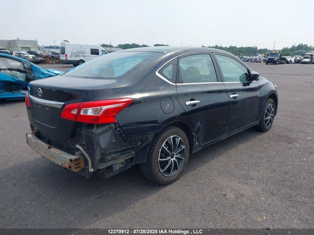 3N1AB7AP7JY282098 Nissan 2018