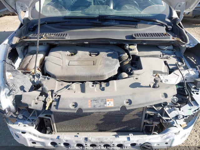 1FMCU9J94FUC37865 Ford Escape