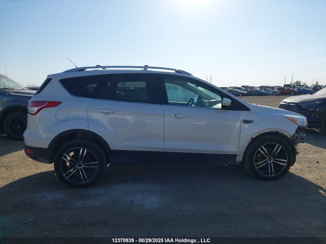 1FMCU9J94FUC37865 Ford Escape