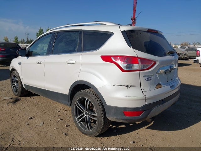 1FMCU9J94FUC37865 Ford Escape