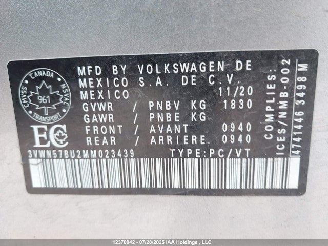 3VWN57BU2MM023439 Volkswagen tsi