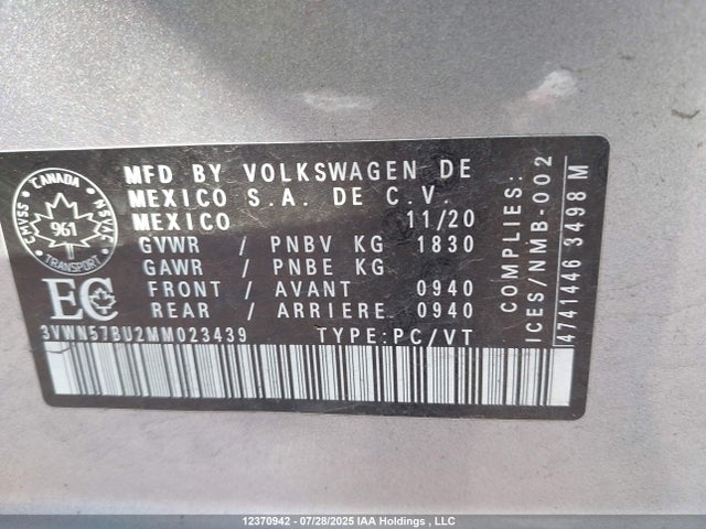 3VWN57BU2MM023439 Volkswagen tsi