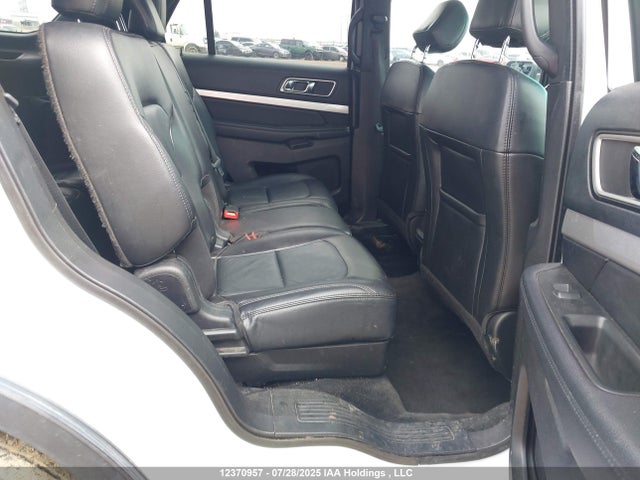 1FM5K8D87GGD18094 Ford 2016