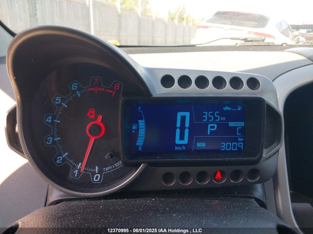 1G1JC6EH1E4228806 Chevrolet luw