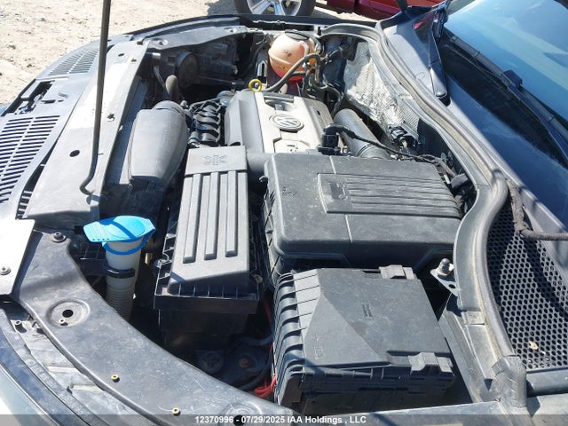 WVGJV3AX4EW597706 Volkswagen Tiguan