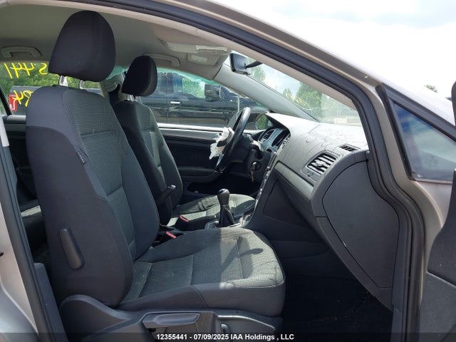 3VW117AU8FM099584 Volkswagen 1.8t