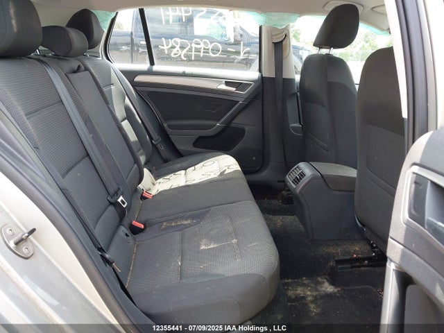 3VW117AU8FM099584 Volkswagen 1.8t