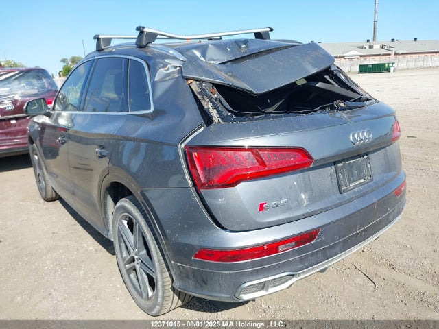 Audi 2018 2018 WA1C4AFY6J2172571 Image 3