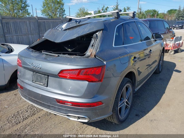 Audi 2018 2018 WA1C4AFY6J2172571 Image 4