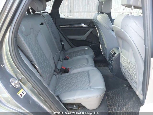 Audi 2018 2018 WA1C4AFY6J2172571 Image 8