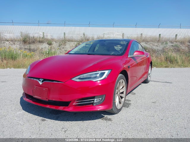 Tesla 2018 2018 5YJSA1E23JF276522 Image 2