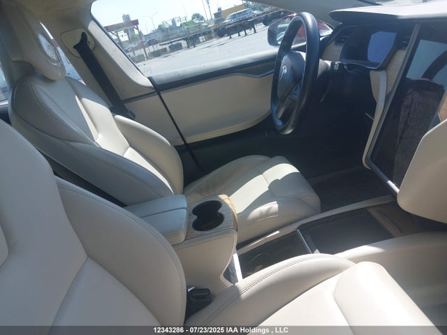 Tesla 2018 2018 5YJSA1E23JF276522 Image 5