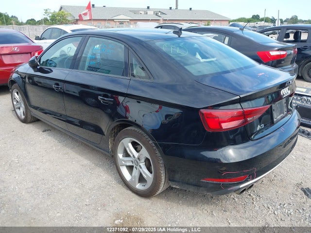 WAUAUGFFXJ1083801 Audi 2018