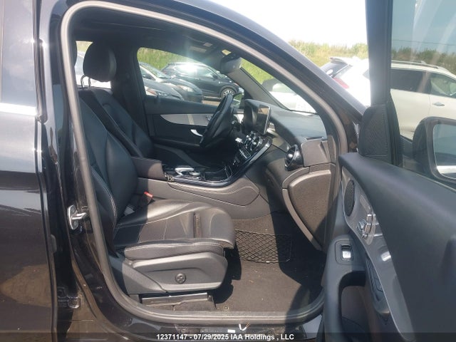 WDC0J4KB9JF319070 Mercedes-Benz m274