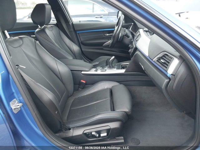 WBA8D9C57JEM32072 BMW 330I
