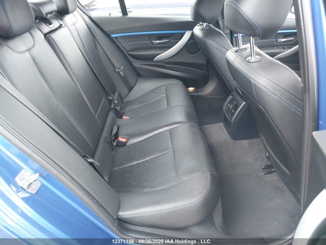 WBA8D9C57JEM32072 BMW 330I