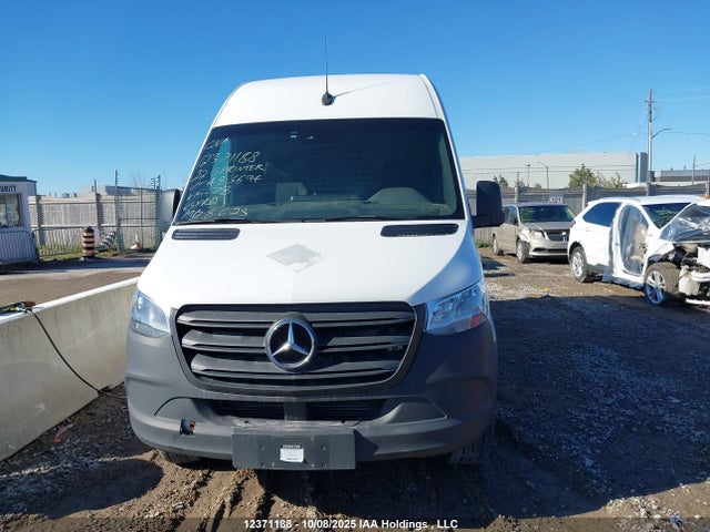 Mercedes-Benz om651 2022 W1Y4DBHY8NP483694 Image 11
