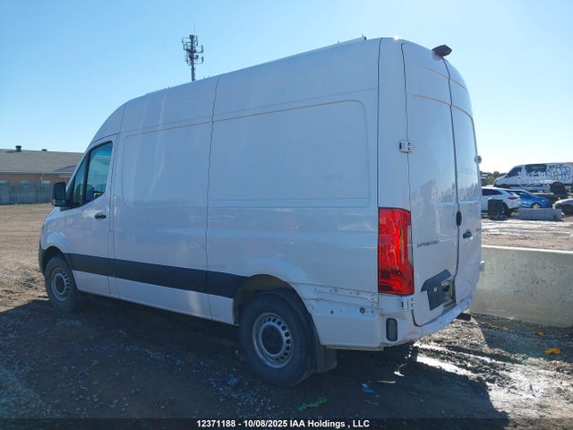 Mercedes-Benz om651 2022 W1Y4DBHY8NP483694 Image 13