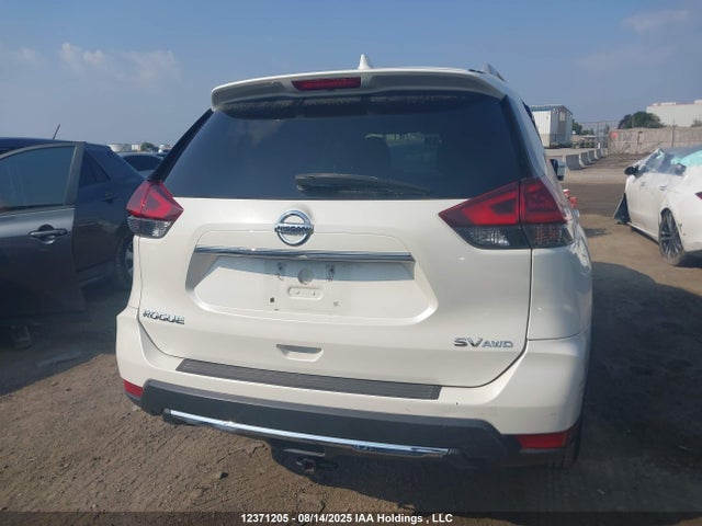 Nissan Rogue 2019 5N1AT2MV9KC821415 Image 16