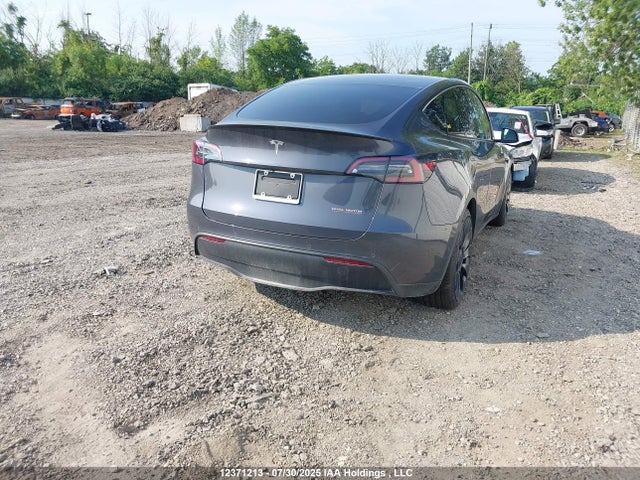 7SAYGDEFXNF307545 Tesla Model Y