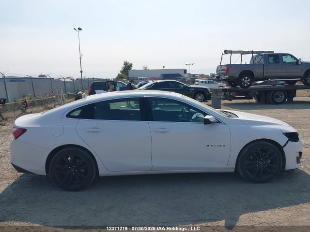 1G1ZD5ST0PF242576 Chevrolet lfv