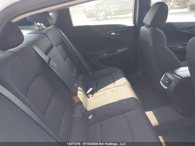 1G1ZD5ST0PF242576 Chevrolet lfv