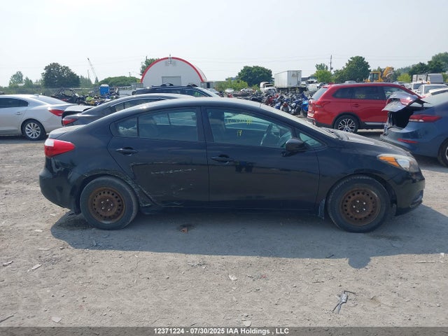 KIA Forte 2014 KNAFK4A69E5074619 Image 13