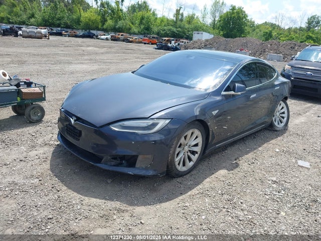 Tesla 3 phase a/c induction (dual motor) 2016 5YJSA1E24GF147066 Image 2