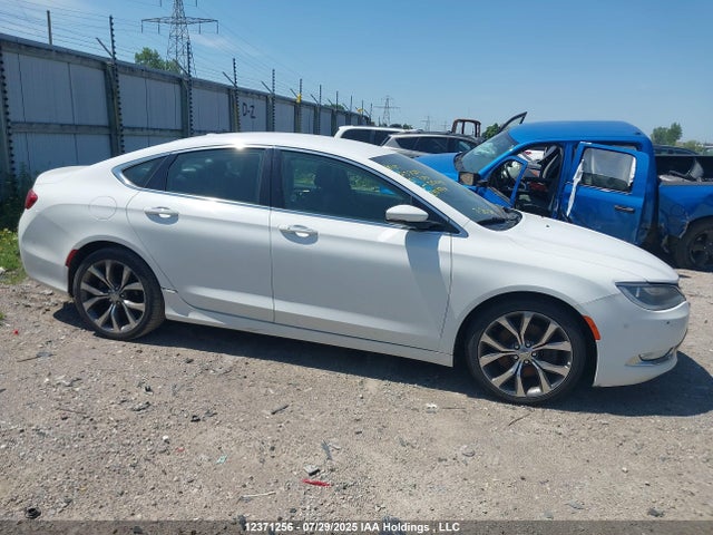 1C3CCCEG5FN507049 Chrysler 200