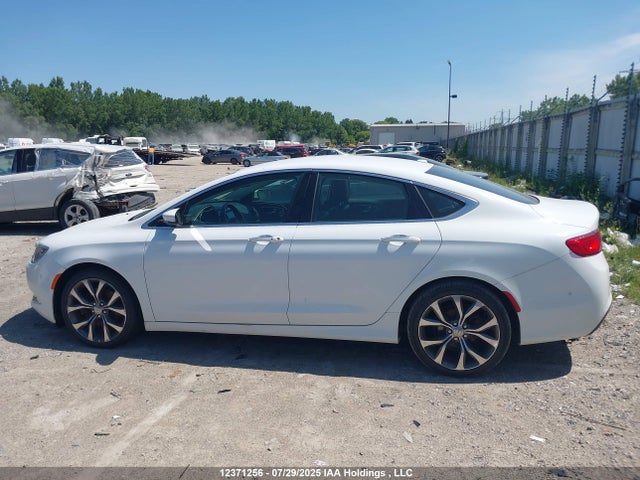 1C3CCCEG5FN507049 Chrysler 200