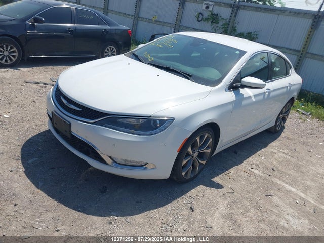 1C3CCCEG5FN507049 Chrysler 200