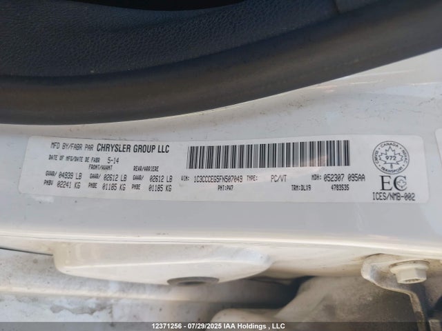 1C3CCCEG5FN507049 Chrysler 200