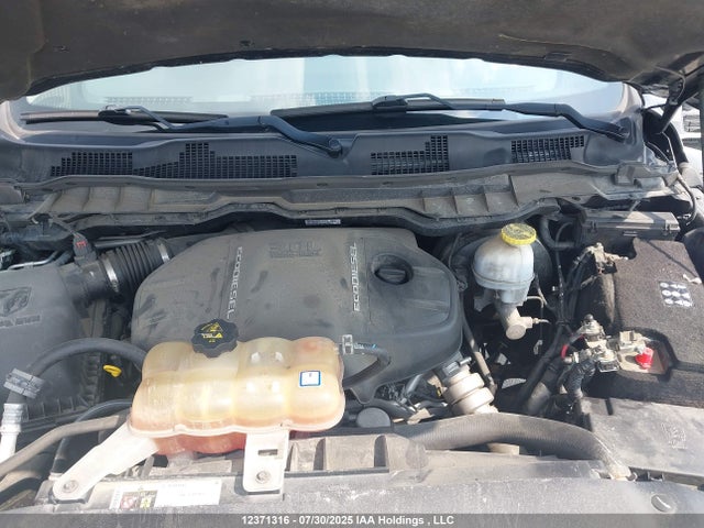 RAM 1500 2018 1C6RR7GMXJS237588 Image 10