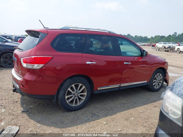 Nissan 2015 2015 5N1AR2MM1FC672364 Image 13