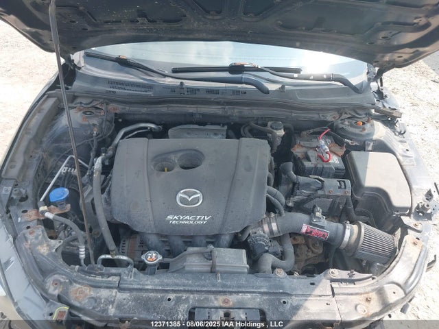 3MZBM1U72GM305997 Mazda pe