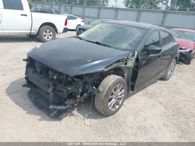 3MZBM1U72GM305997 Mazda pe