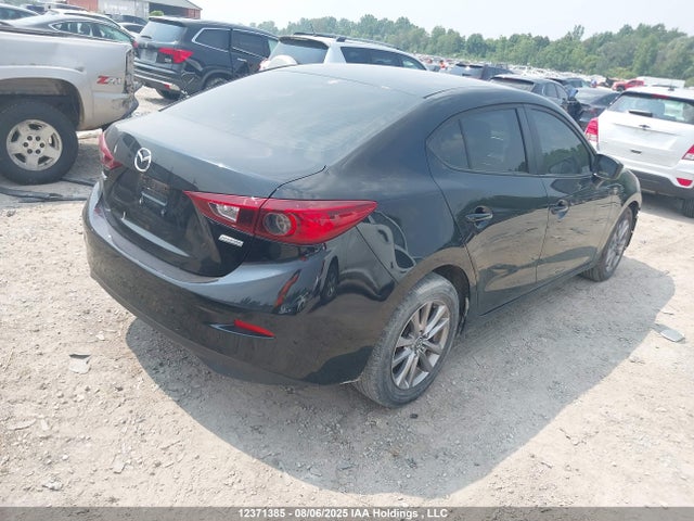 3MZBM1U72GM305997 Mazda pe